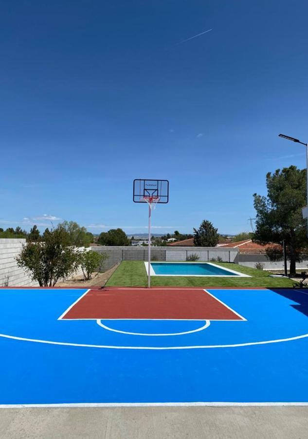 Casa Con Piscina, Villa Alarilla Fuentiduena de Tajo Exteriér fotografie