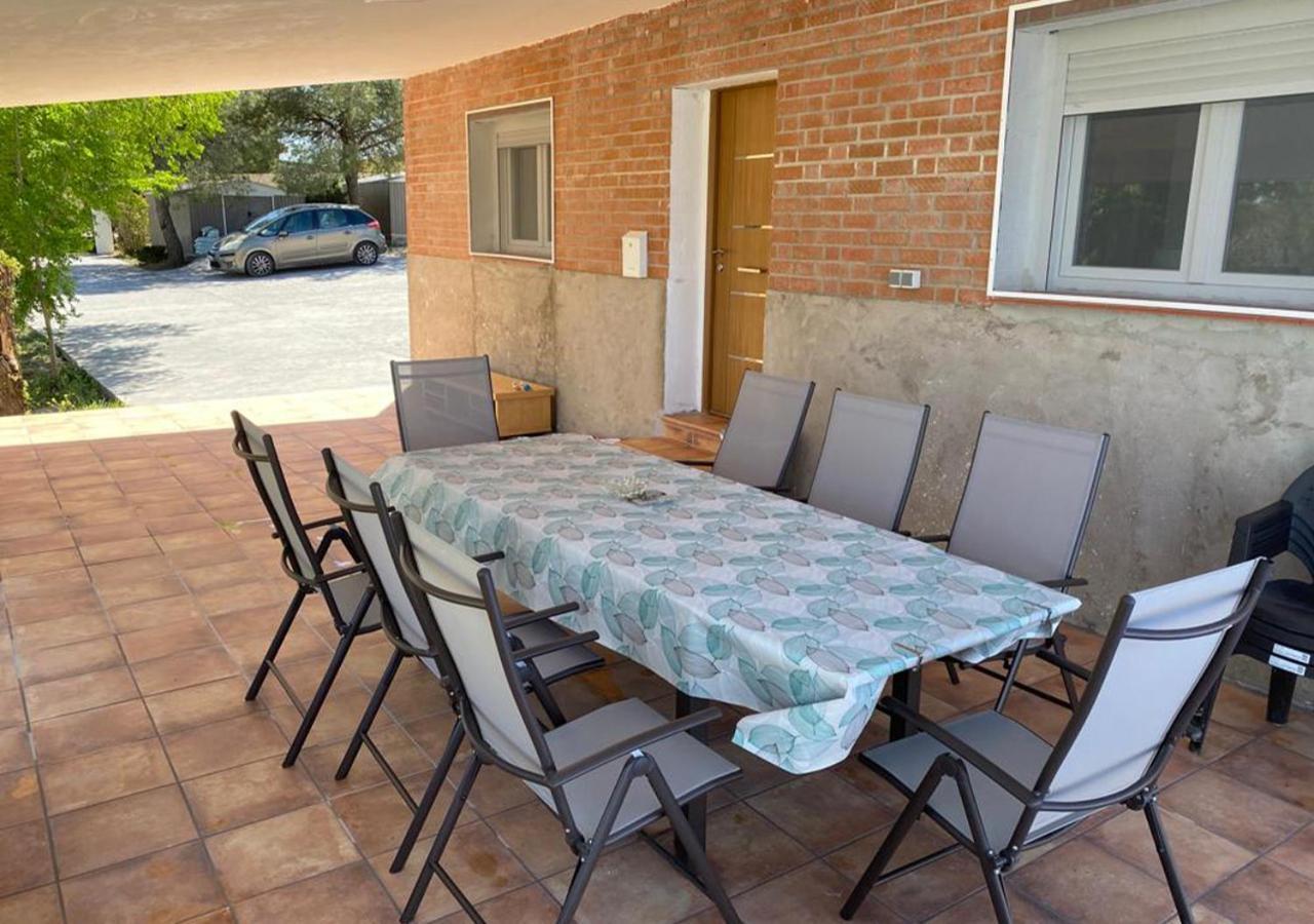 Casa Con Piscina, Villa Alarilla Fuentiduena de Tajo Exteriér fotografie
