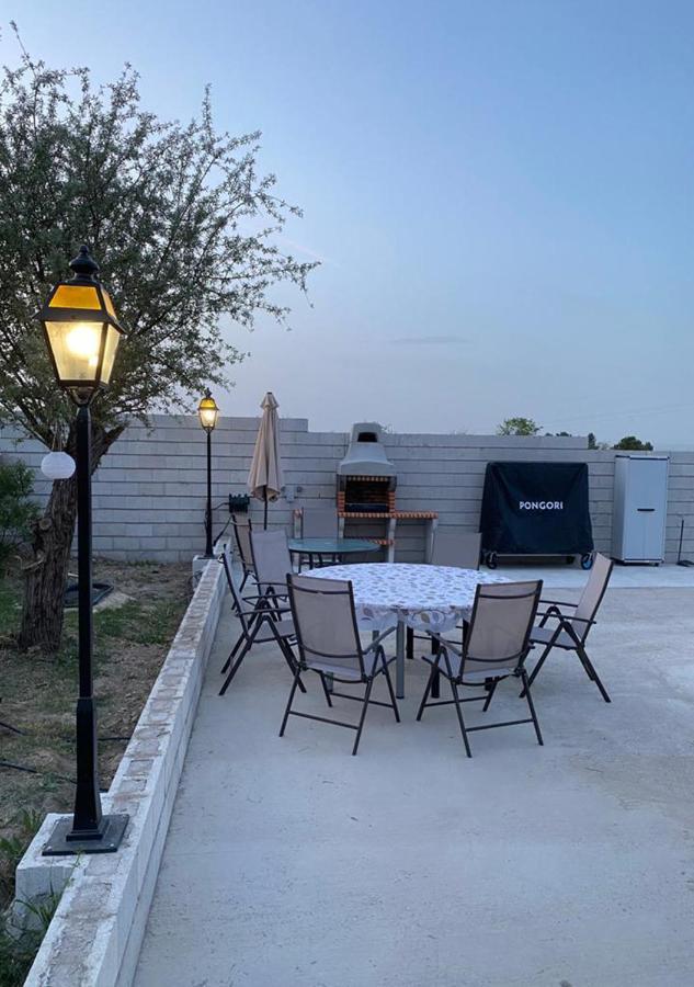 Casa Con Piscina, Villa Alarilla Fuentiduena de Tajo Exteriér fotografie